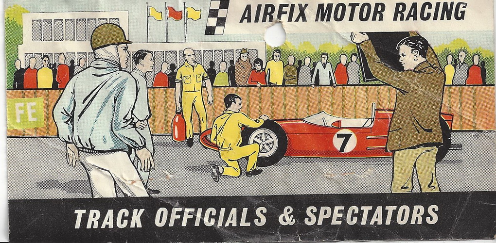 Slotcars66 Airfix Motor Racing Track Officials & Spectators  